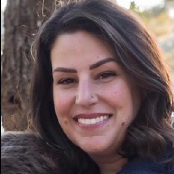 Meet your Posher, Heather - Picture 1 of 1